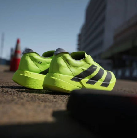 Adidas Adizero Adios Pro 4 heren sportschoenen - maat 44 2/3 - neon geel / zwart