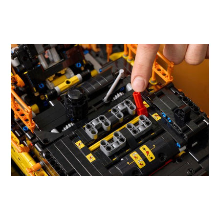 LEGO® Technic Volvo EC500 Hybrid Graafmachine - 42215
