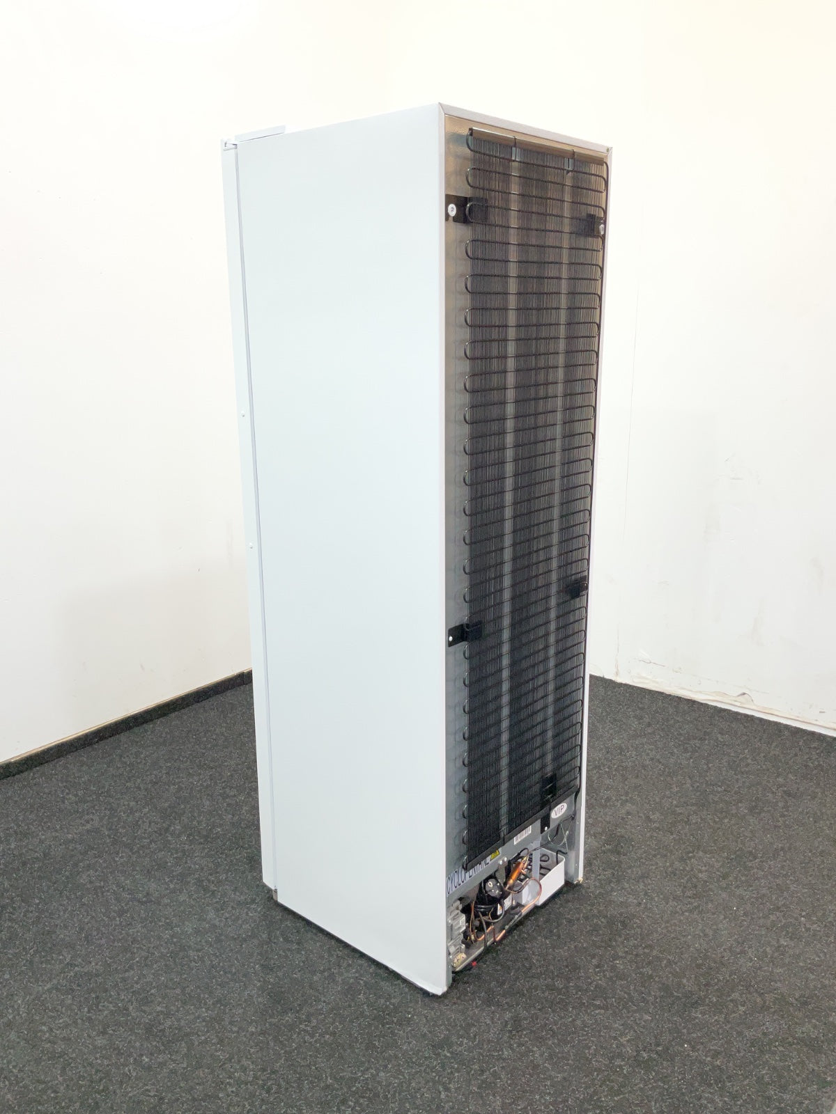 Inventum vrieskast VR1850W - No Frost kastmodel - 185 cm hoog - Wit