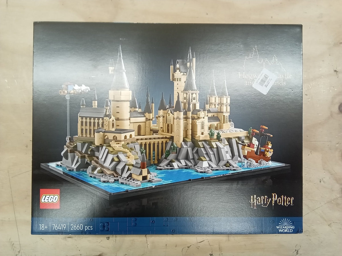 LEGO Harry Potter Kasteel Zweinstein en terrein- 76419
