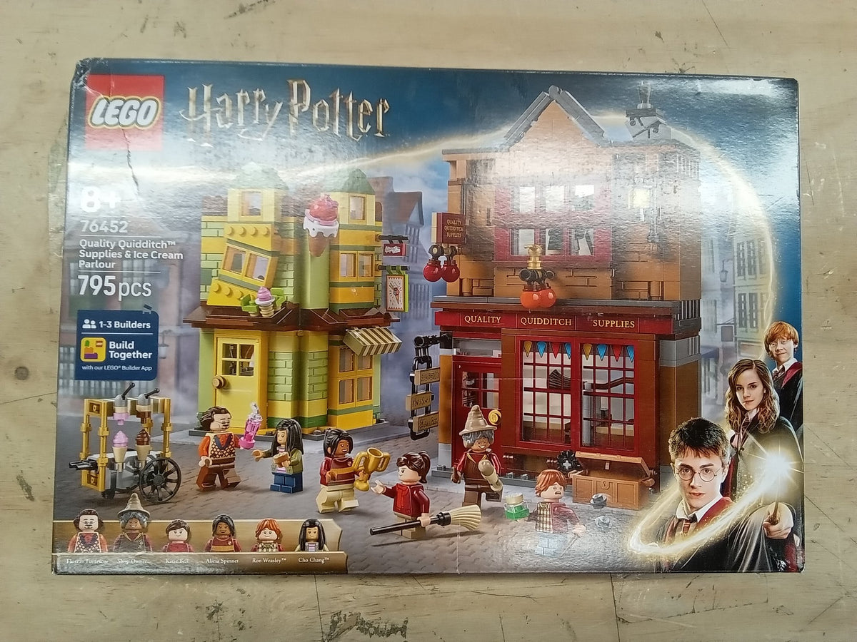 LEGO Harry Potter Zwik & Zwachtels Zwerkbalpaleis en IJssalon Set - 76452