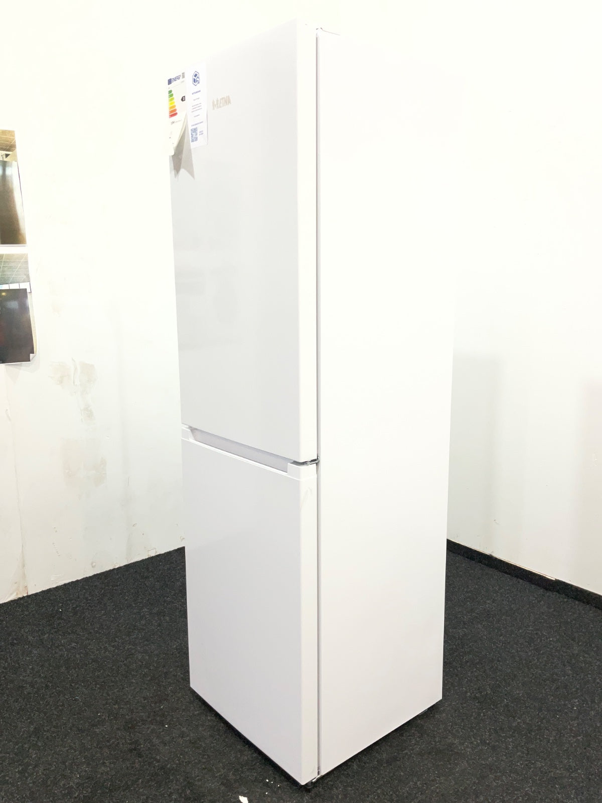 ETNA KCV282NWIT - Vrijstaande Koel vriescombinatie - 182 cm - Wit - No Frost - Extra groot Vriesvak - 50/50