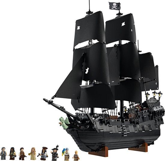 LEGO Icons Pirates of the Caribbean - Het Piratenschip van Kapitein Jack Sparrow - 10365