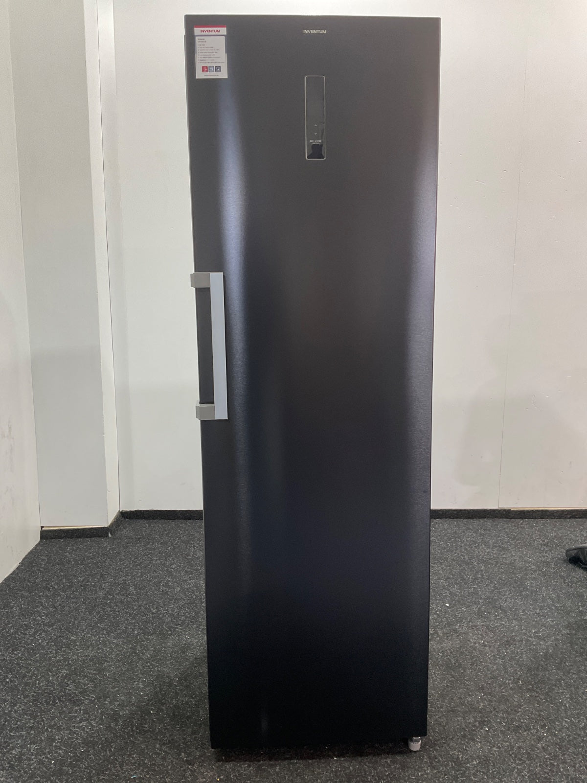 Inventum vrieskast VR1850B - No Frost - Zwart
