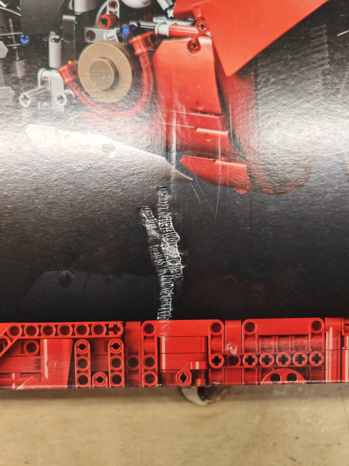 LEGO Technic - Ducati Panigale V4 S motor - 42202