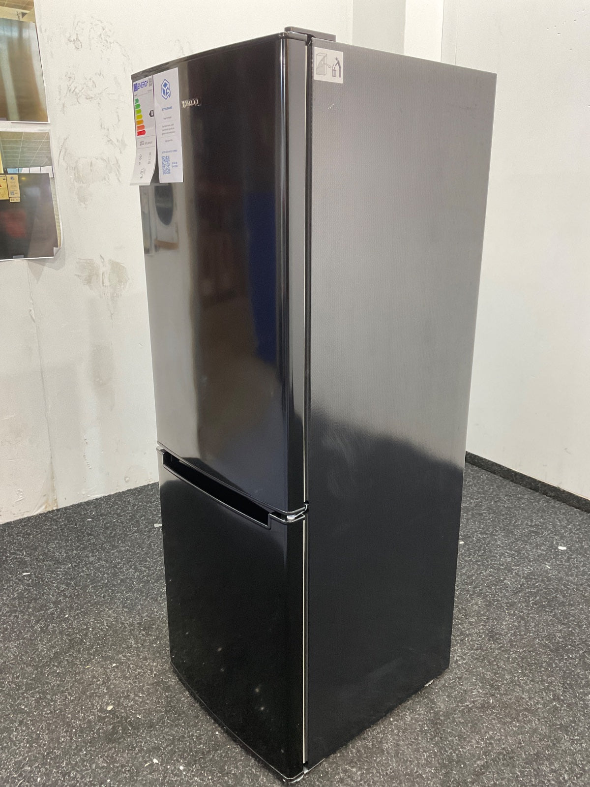 Tomado koelkast TCR1420B - Zwart