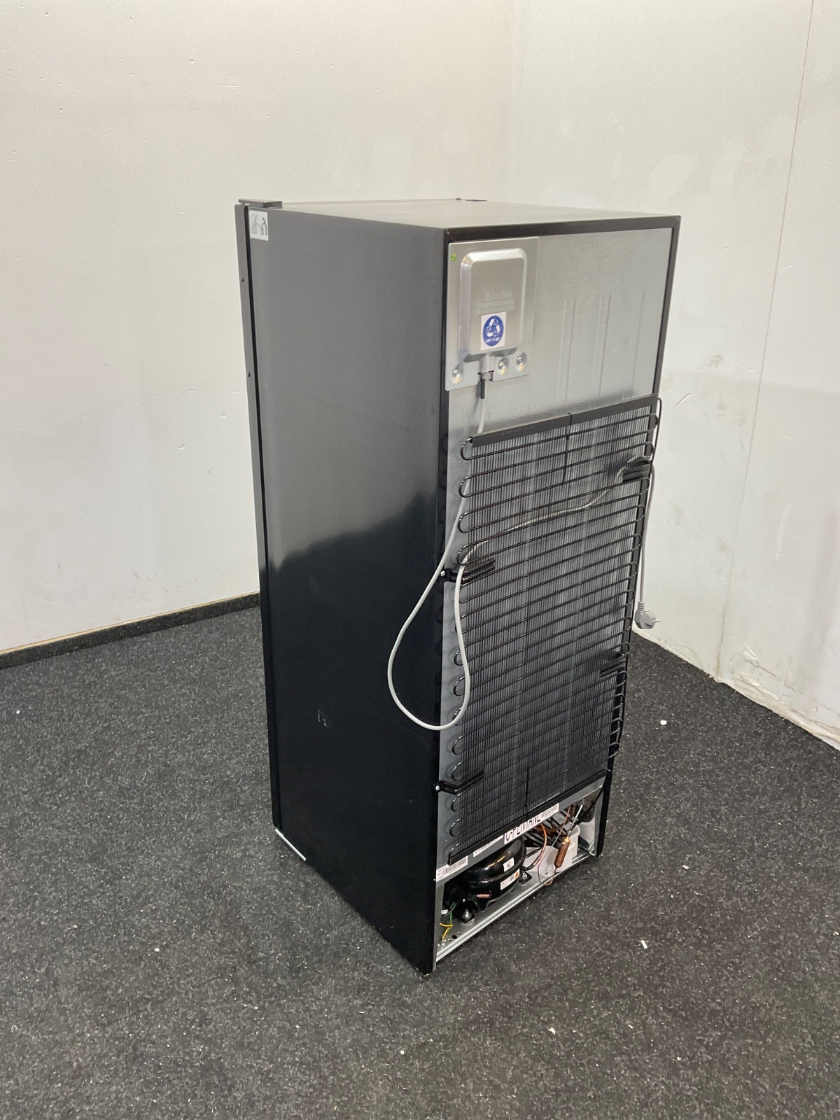 Inventum vrieskast VR1430B - Vrijstaand - Zwart