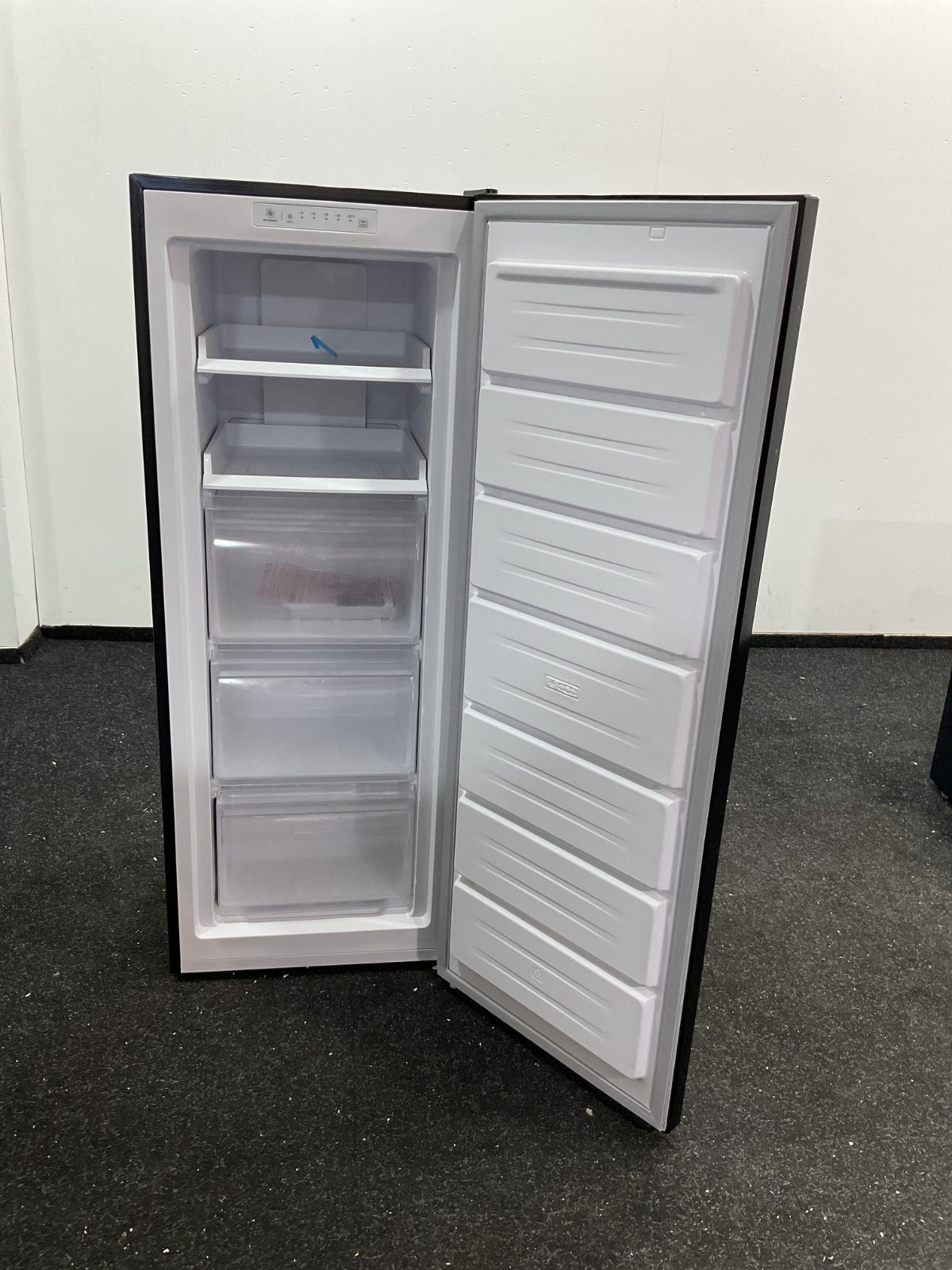 Inventum vrieskast VR1430B - Vrijstaand - Zwart 143cm