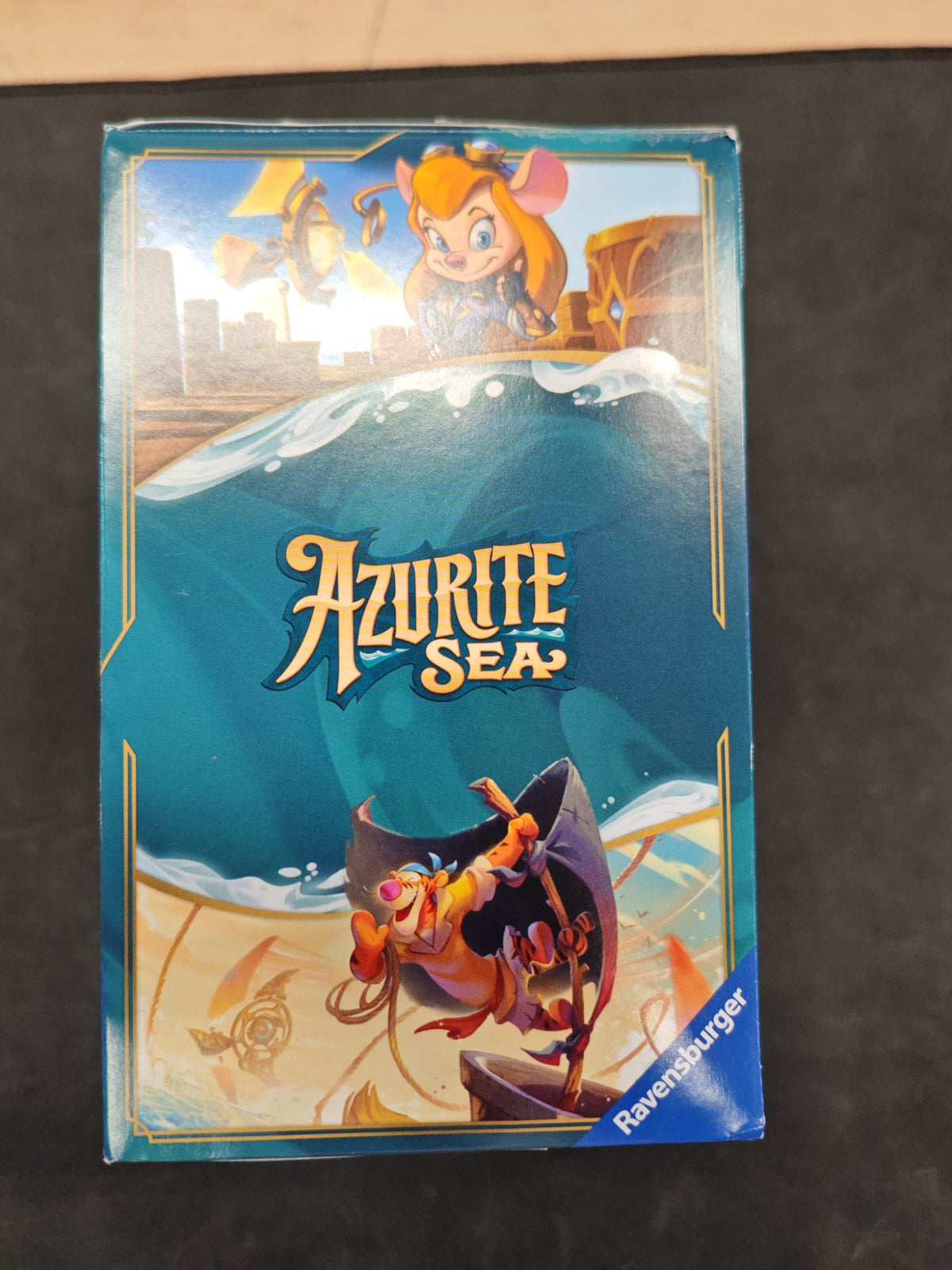 Ravensburger Disney Lorcana TCG Azurite Sea llumineer's Trove (Engelstalig)