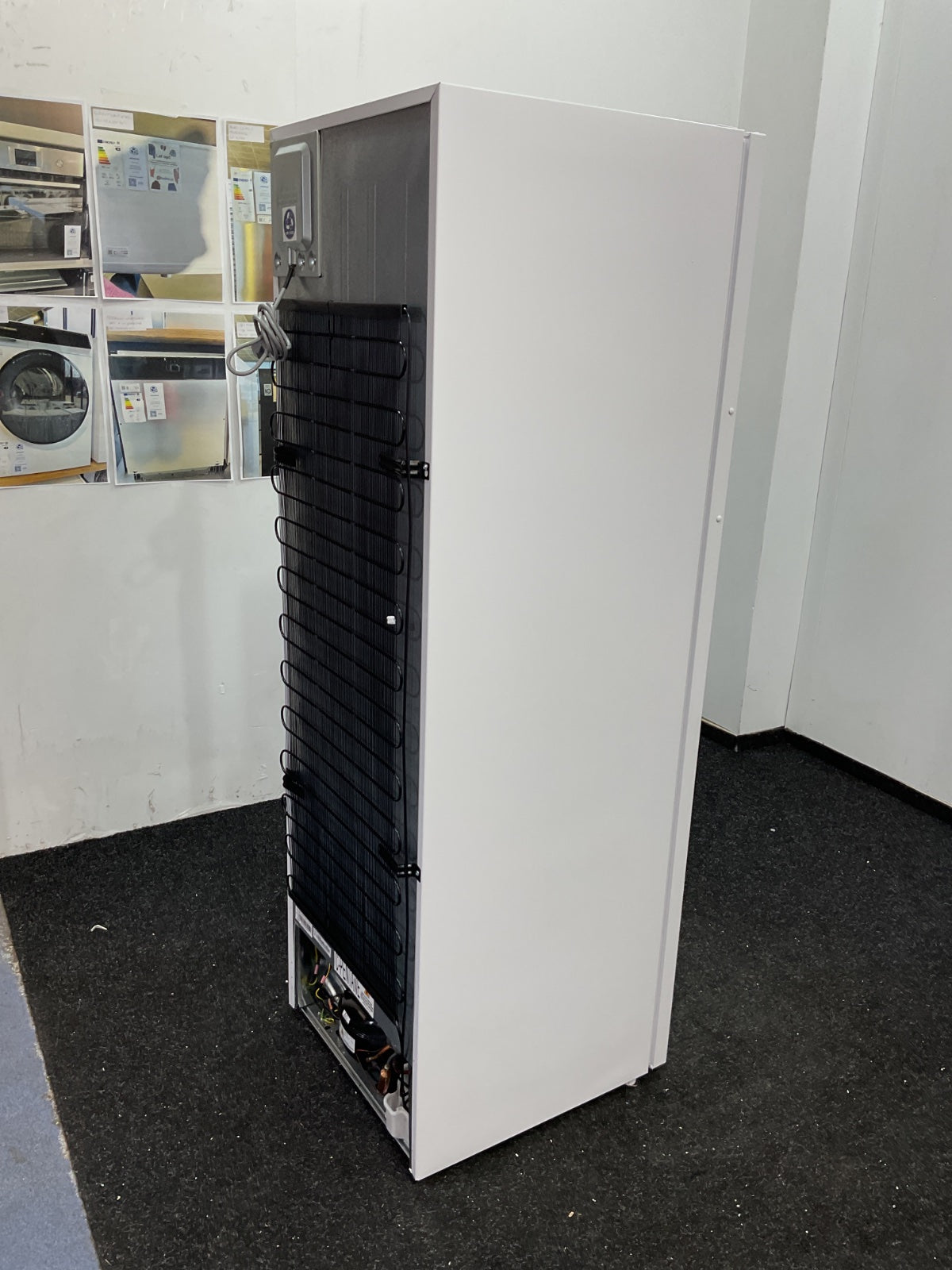 Inventum vrieskast VR1682W - Vrijstaand - No Frost