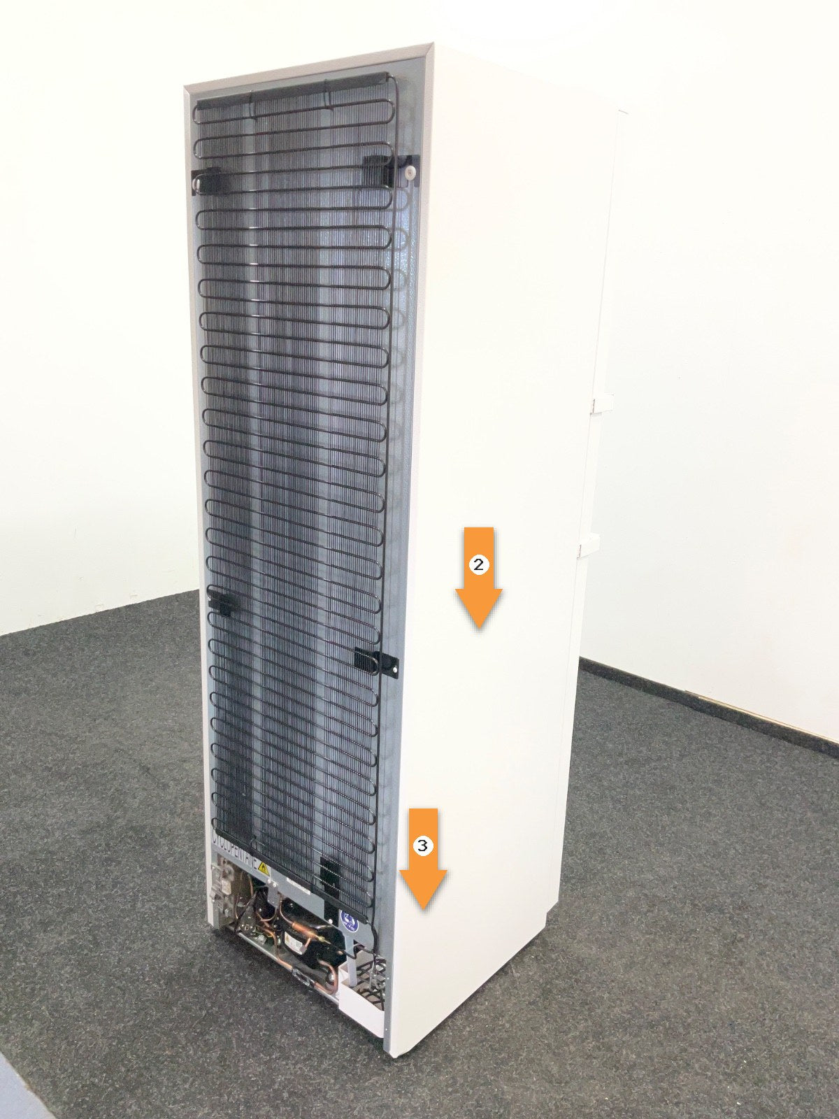 Inventum VR1850W No Frost kastmodel vriezer energiezuinig - 272 liter - 185 cm hoog - Supervriezen - Superkoelen - Energielabel C - Ledverlichting - Geschikt voor garage tot -15°C - Diepvrieskast - Vrijstaand - 8 lades/vakken - Wit