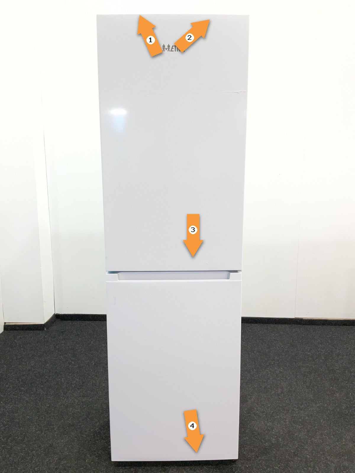 ETNA KCV282NWIT - Vrijstaande Koel vriescombinatie - 182 cm - Wit - No Frost - Extra groot Vriesvak - 50/50