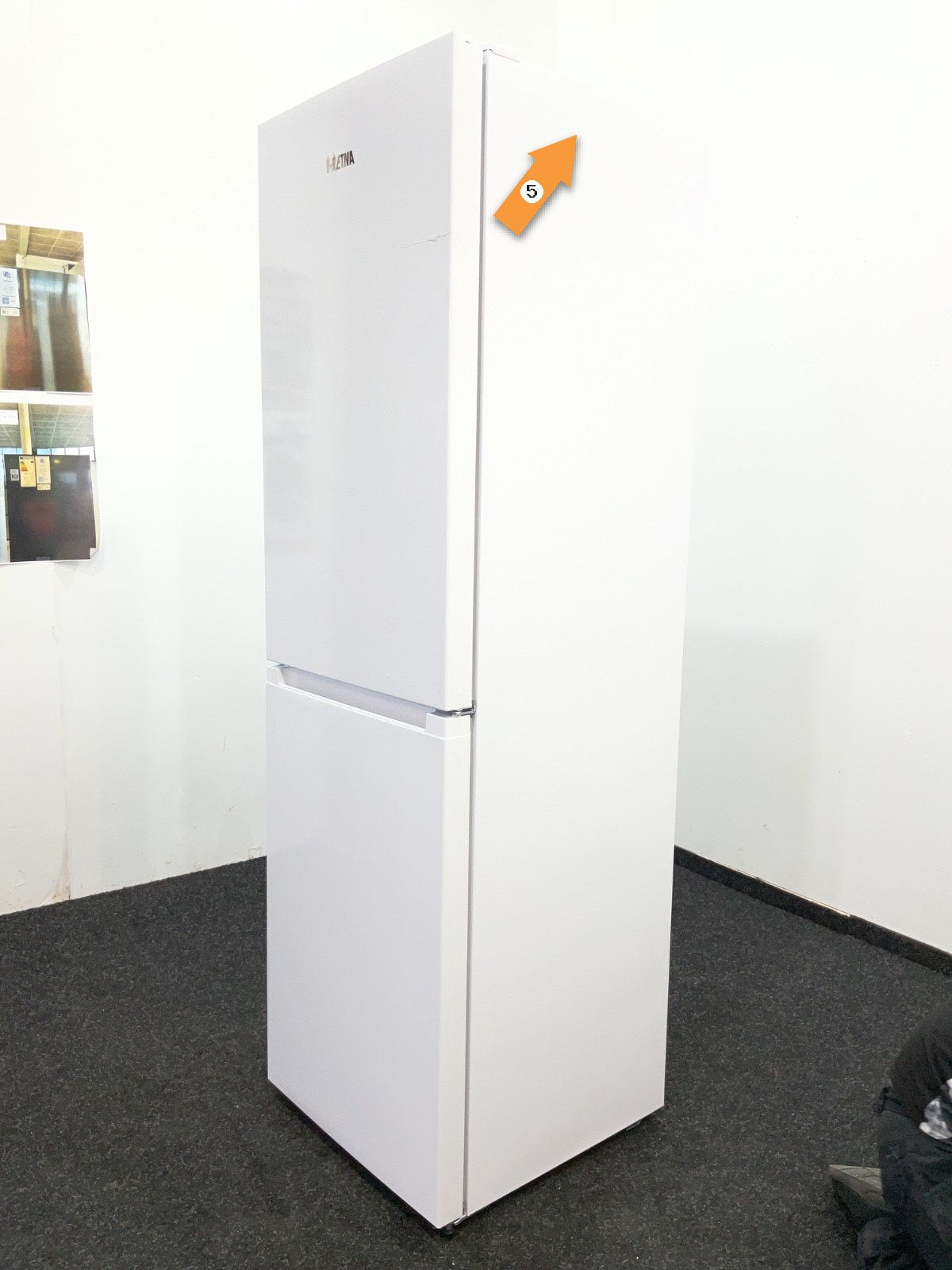 ETNA KCV282NWIT - Vrijstaande Koel vriescombinatie - 182 cm - Wit - No Frost - Extra groot Vriesvak - 50/50