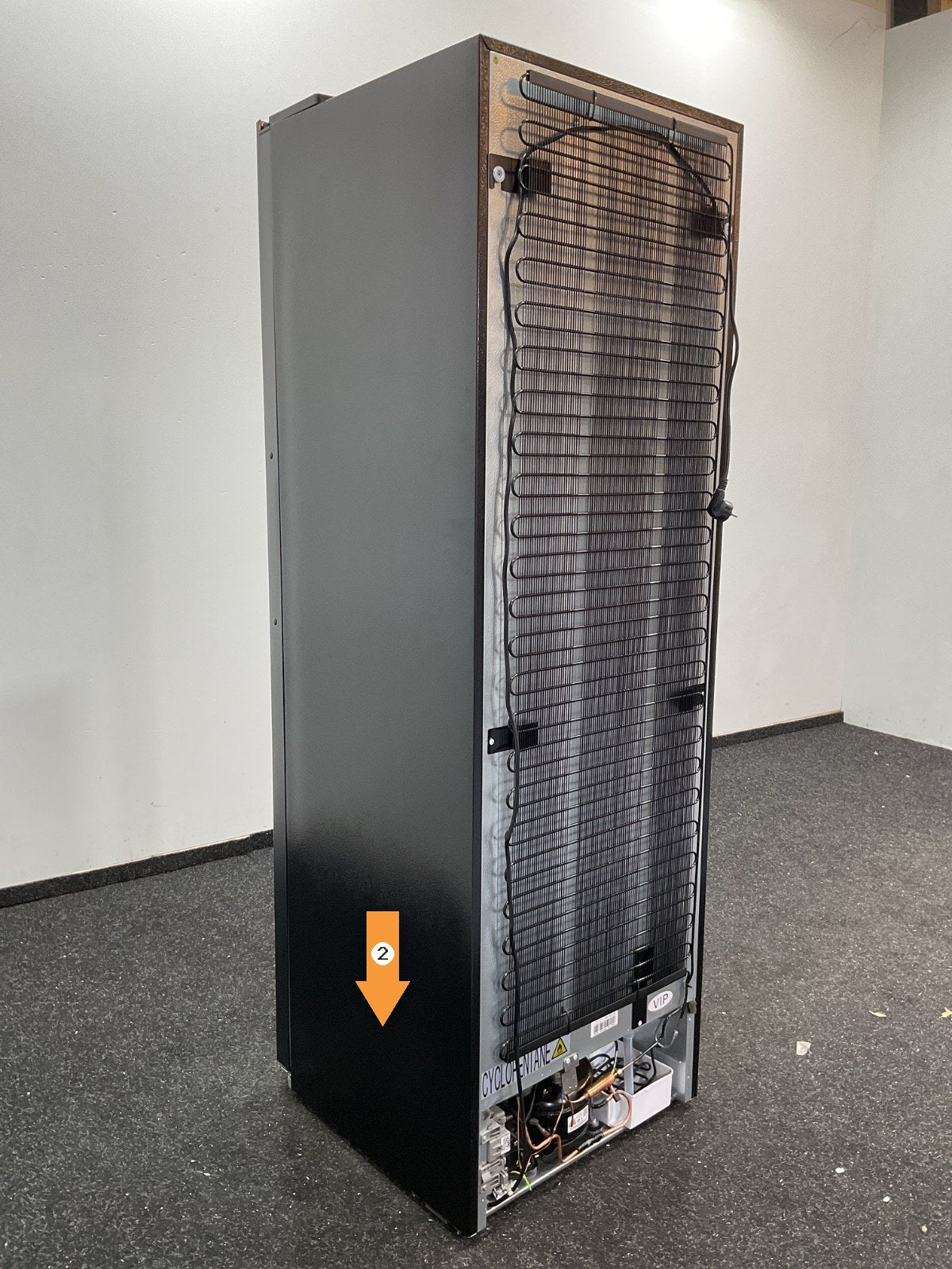 Inventum vrieskast VR1850B - No Frost - Zwart