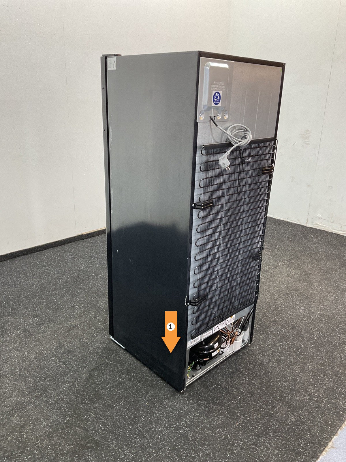 Inventum vrieskast VR1430B - Vrijstaand - Zwart 143cm