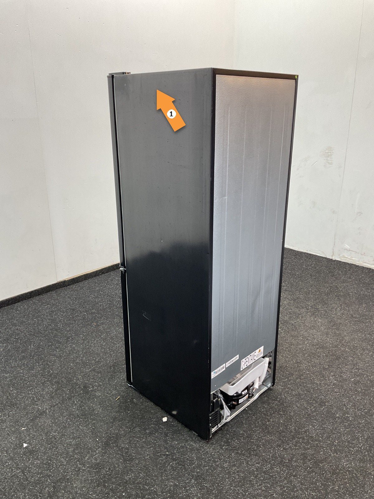 Tomado koelkast TCR1420B - Zwart 143 cm