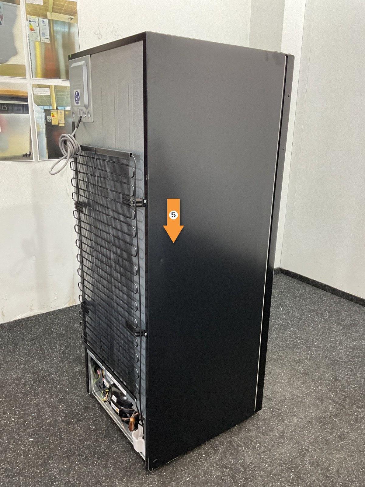 Inventum vrieskast VR1430B - Vrijstaand - Zwart