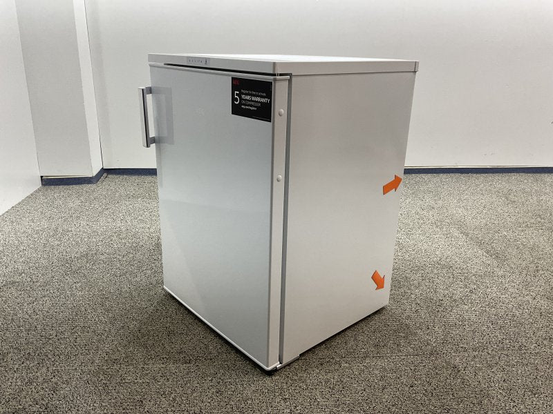 AEG koelkast RTB413E1AW - Tafelmodel met vriesvak