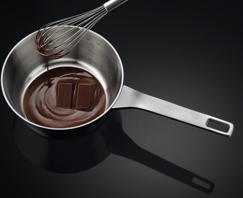 AEG inbouw inductiekookplaat IKB64411FB - Zwart