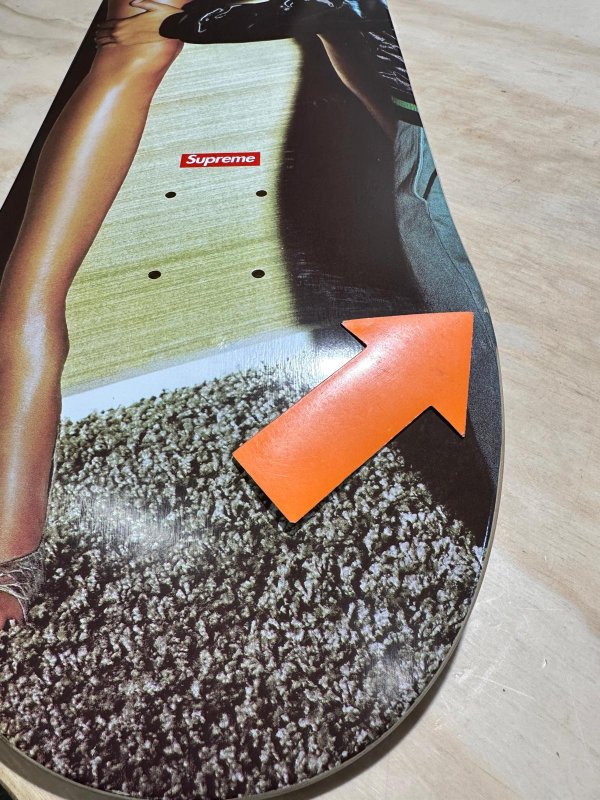 Supreme Model Skateboard Deck