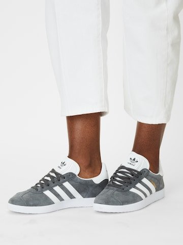 ADIDAS Gezelle sneaker Donkergrijs - mt. 44