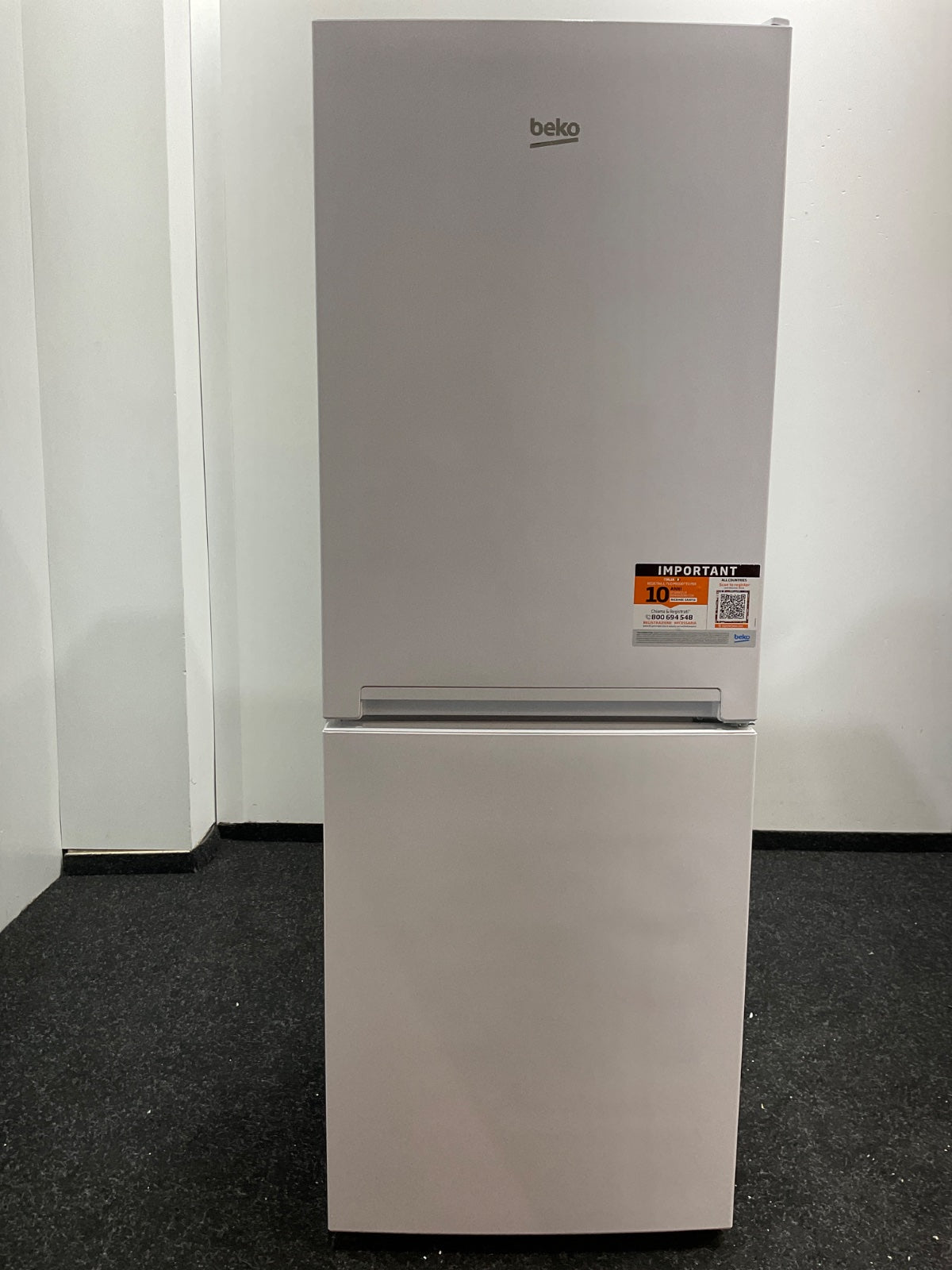 Beko koelkast RCSA240K40WN - Vrijstaand - Wit