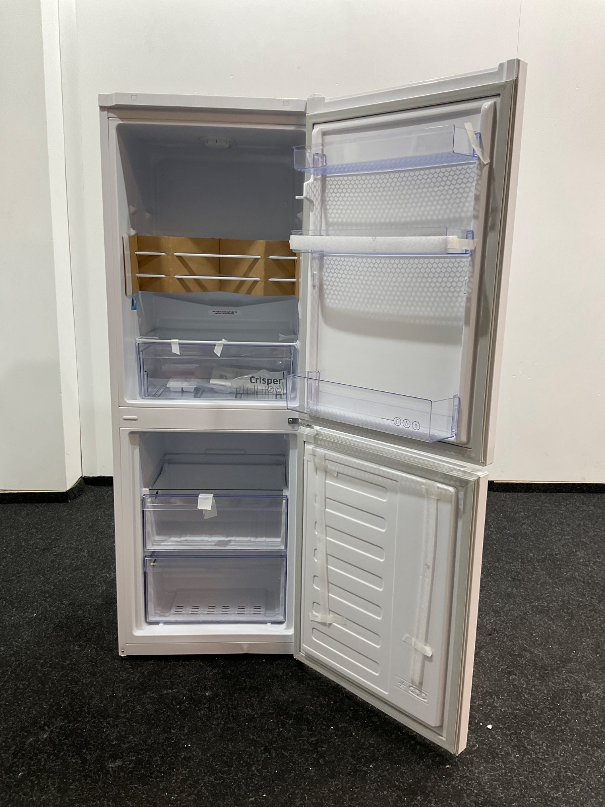 Beko koelkast RCSA240K40WN - Vrijstaand - Wit