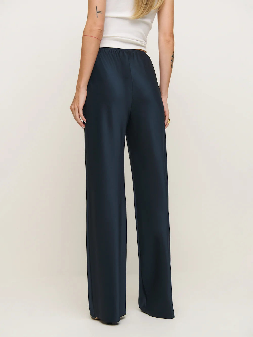 Reformation - Gale Satin Mid Rise Bias Pant - Maat S