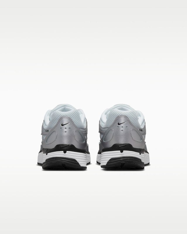 Nike sportschoenen/Sneakers P-6000 heren - maat 39