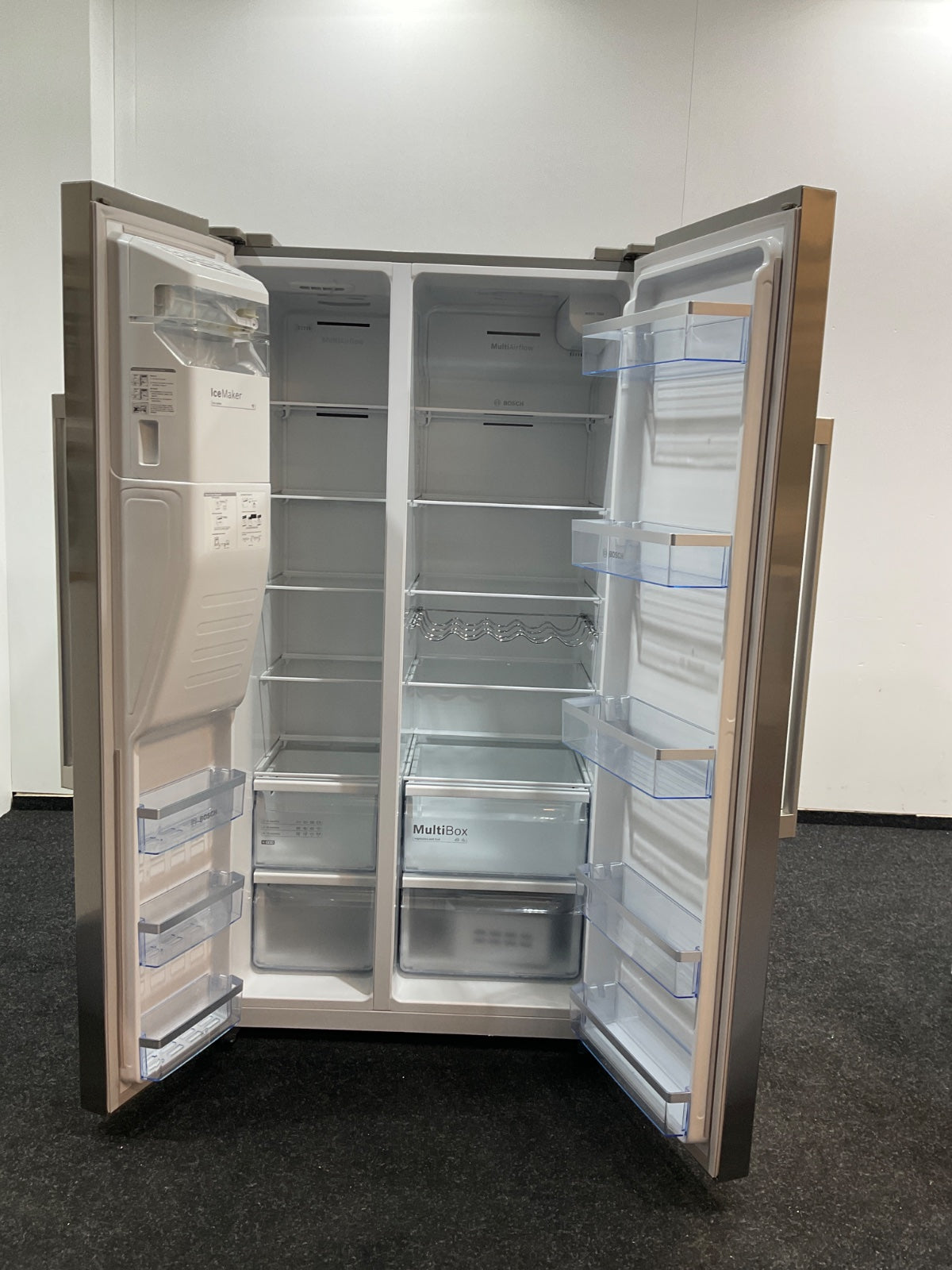 Bosch Amerikaanse koelkast KAD93AIDP - Serie 6 - RVS