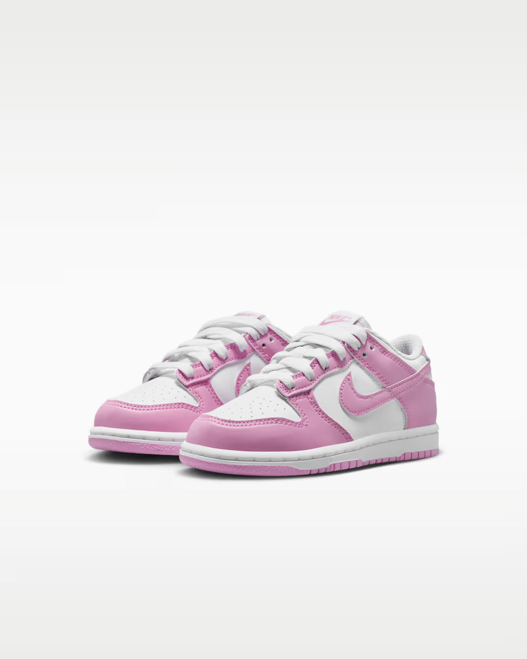 Nike Dunk Low - Meisjes kleuterschoenen - maat 28