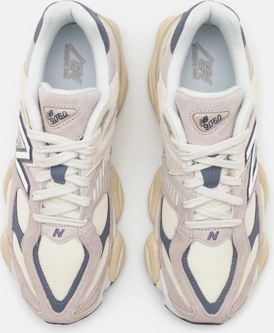 New Balance 9060 Moonrock Linen - maat 40
