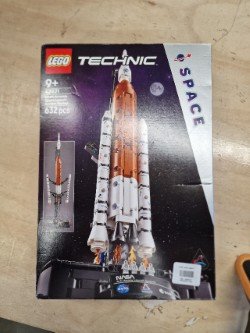 LEGO® Technic NASA Artemis Ruimteraket - 42221