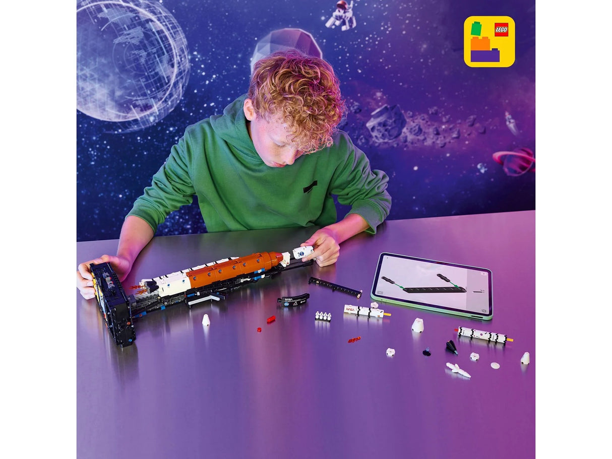 LEGO® Technic NASA Artemis Ruimteraket - 42221