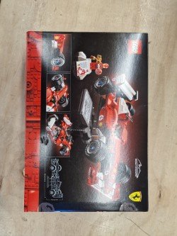 LEGO Icons Ferrari F2004 en Michael Schumacher - 11375