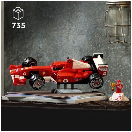 LEGO Icons Ferrari F2004 en Michael Schumacher - 11375