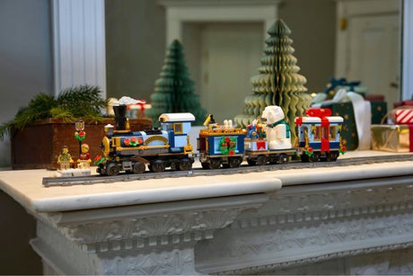 LEGO Icons Feestelijke Kersttrein Kerstdecoratie - 10361