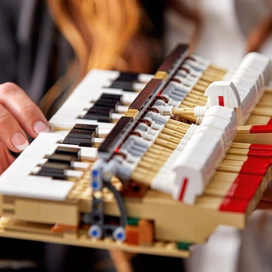 LEGO Ideas Vleugelpiano - 21323