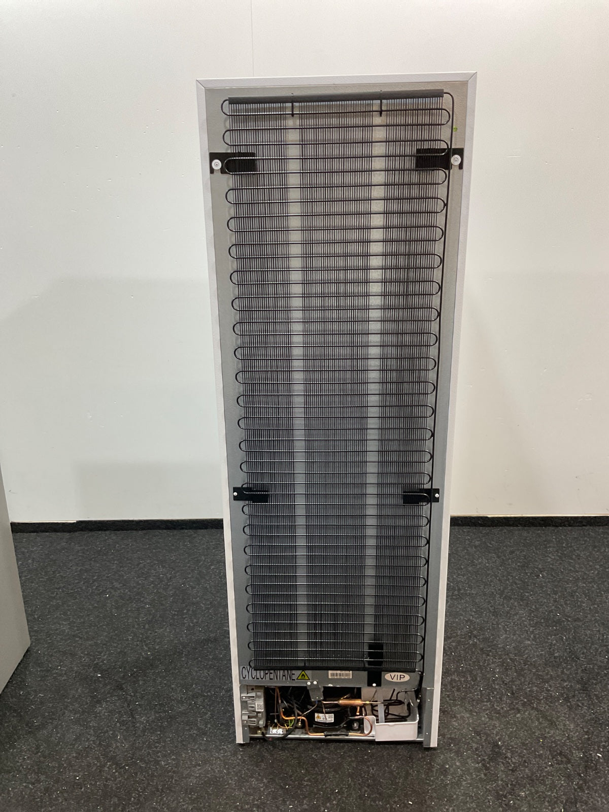 Inventum vrieskast VR1850W - Tot -15°C - Wit