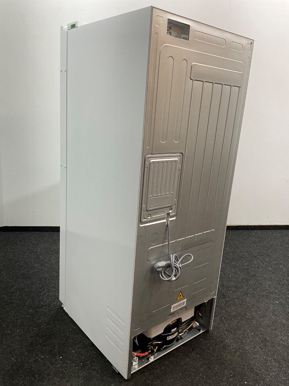 Haier vrieskast H4F226WEH1 - (tot -15°C ) - 226L (koelkast)