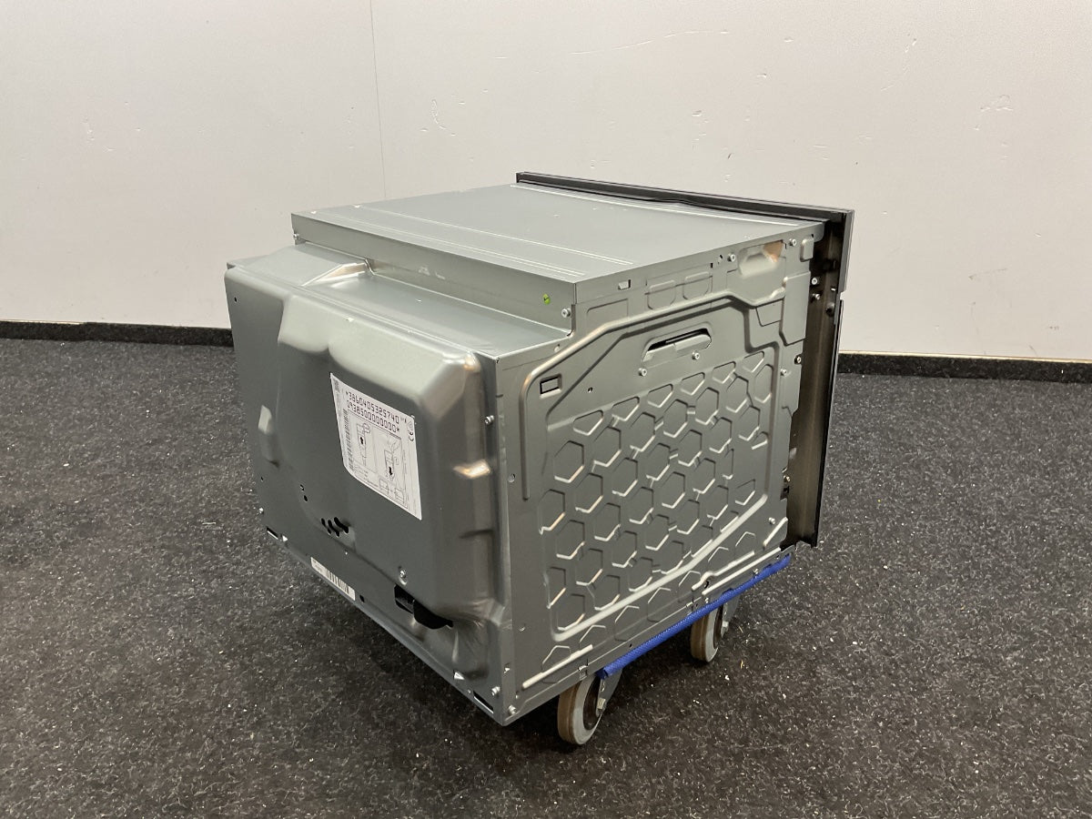 Bosch compacte inbouwoven CBG7341B1 - Serie 8