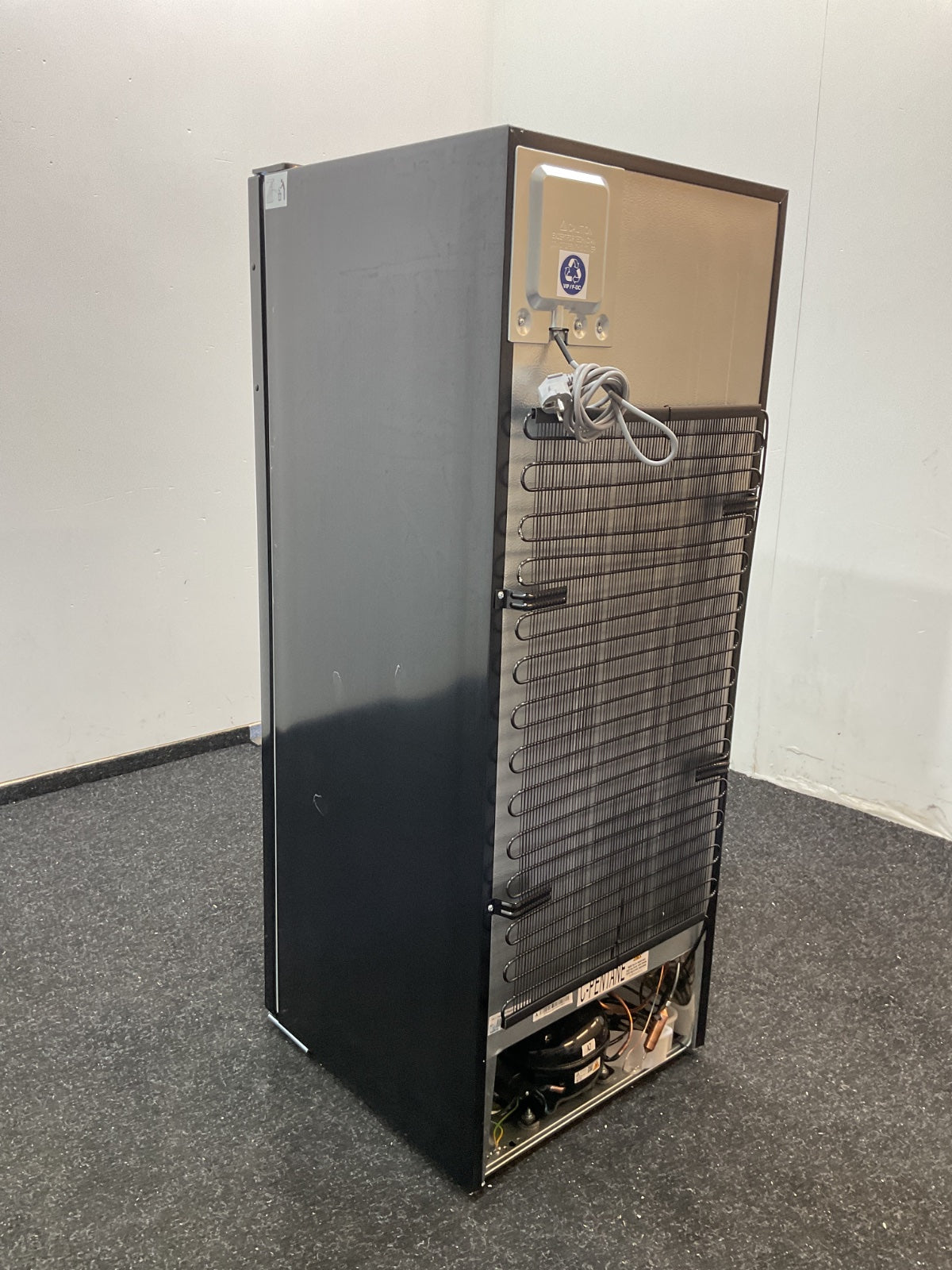Inventum vrieskast VR1430B - Vrijstaand - Zwart