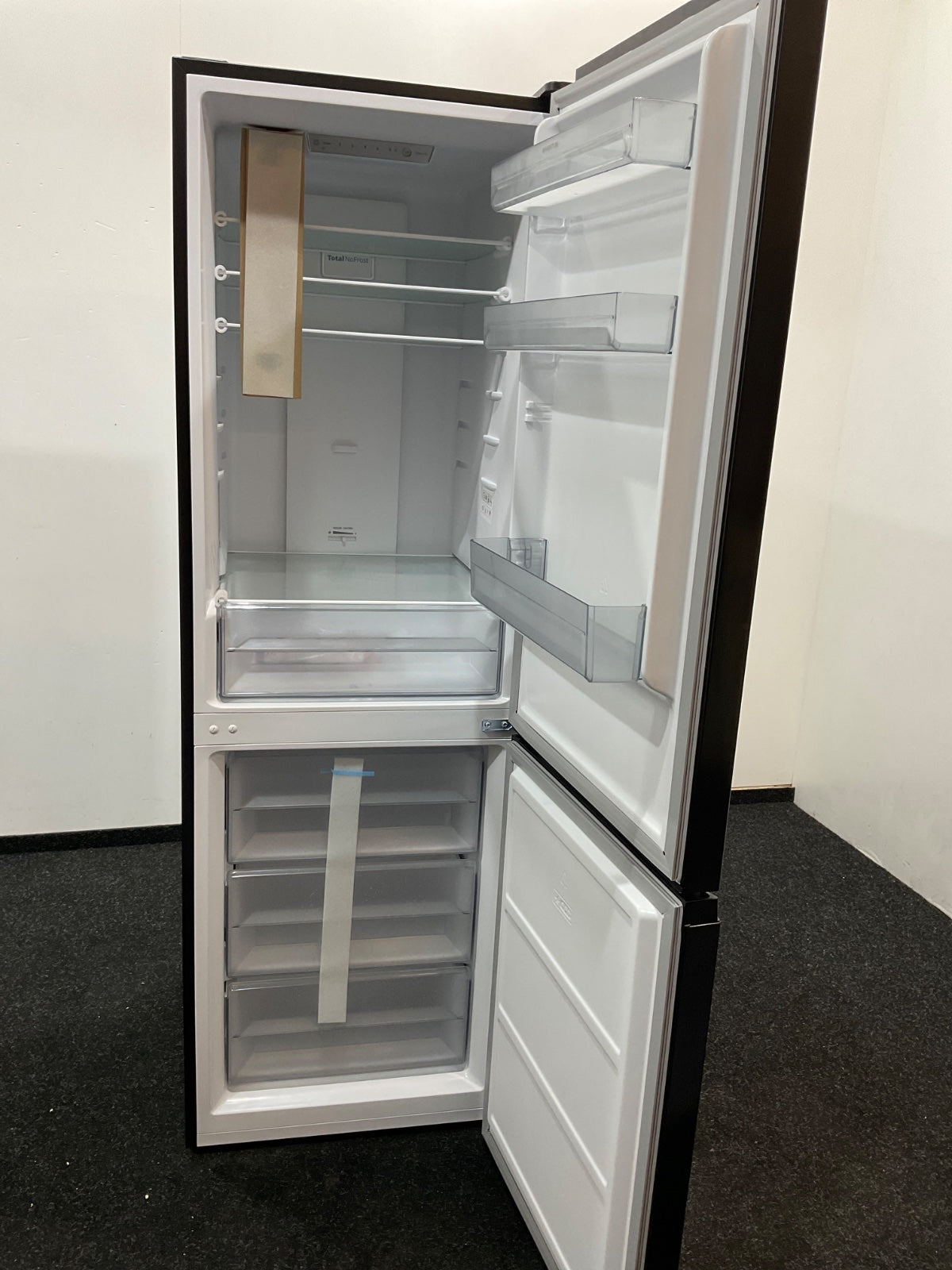 Inventum koelkast KV1840B - No Frost - Zwart
