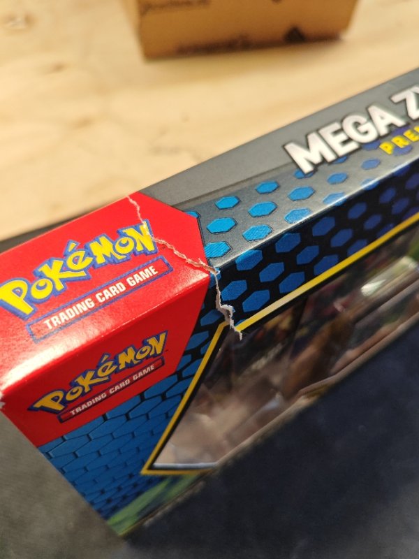 Pokémon - Mega Zygarde Premium ex Box