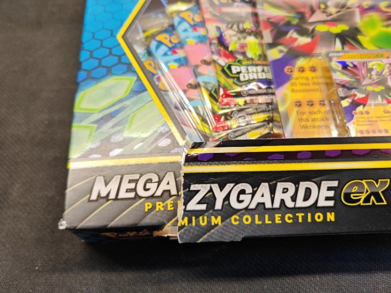 Pokémon - Mega Zygarde Premium ex Box