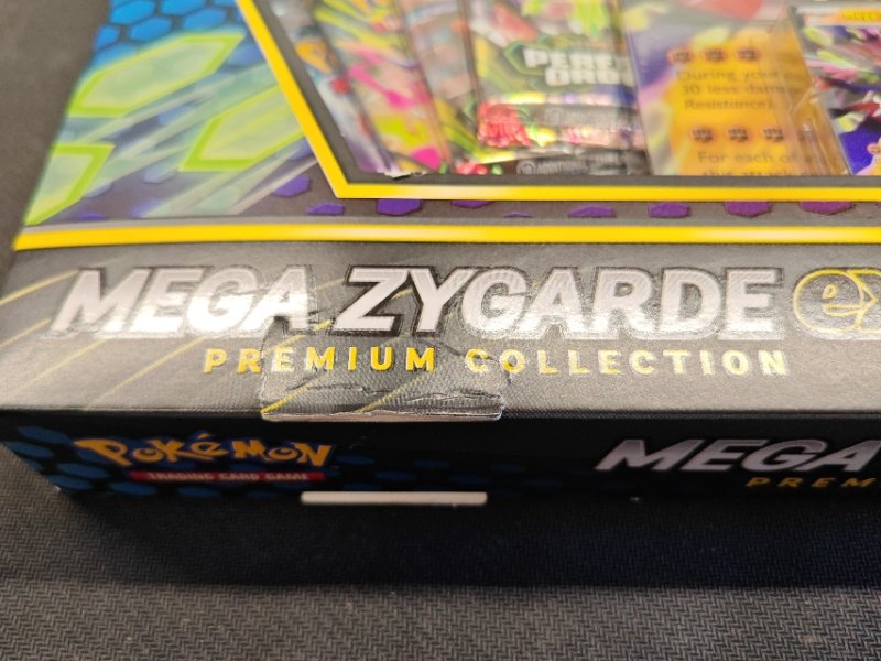 Pokémon - Mega Zygarde Premium ex Box