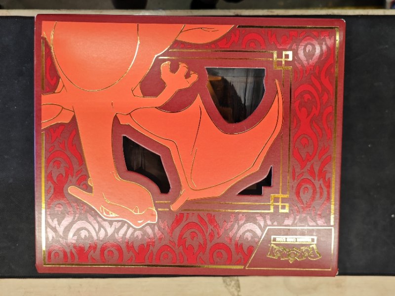 Pokémon Charizard ex Super Premium Collection - Trading Cards met figuur