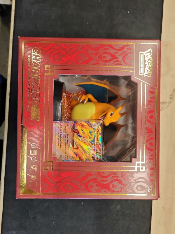 Pokémon Charizard ex Super Premium Collection - Trading Cards met figuur