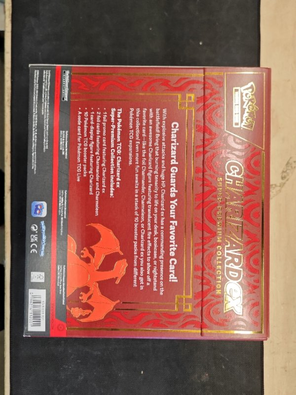 Pokémon Charizard ex Super Premium Collection - Trading Cards met figuur