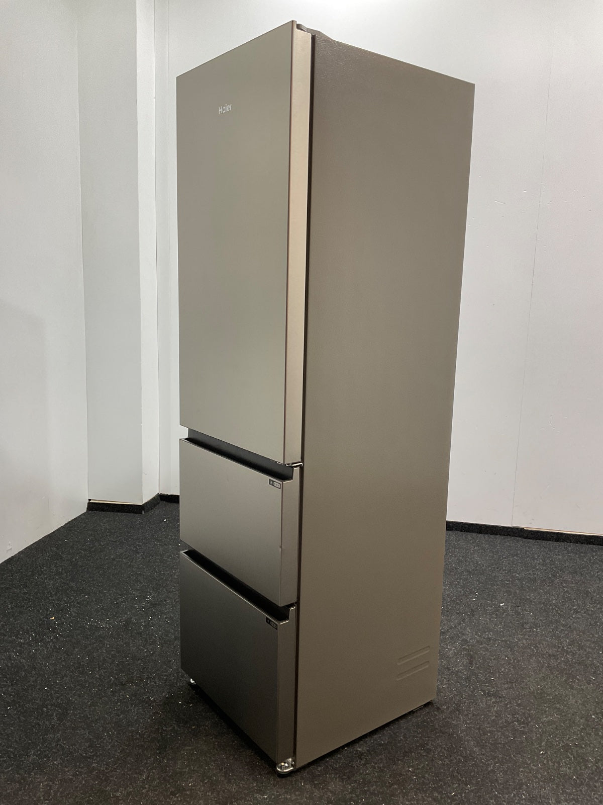 Haier koelkast HTR3518ENMX - Direct Access Lades - RVS